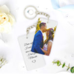 Llavero Foto personalizada y simple con texto<br><div class="desc">Captura tus momentos más apreciados con nuestra Simple Photo Keychain, un regalo ideal para alguien especial en cualquier ocasión, ya sea El día de San Valentín, aniversario o simplemente porque. Este toque único está cuidadosamente diseñado con amor por el experimentado diseño de Mylini, con un diseño elegante y sencillo que...</div>