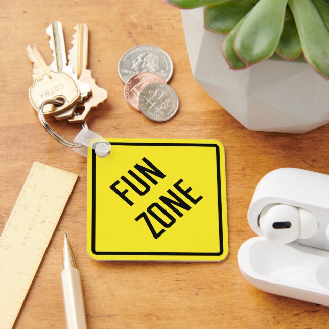 Llavero Fun Zone Metalizado Square Keychain (Escritorio )
