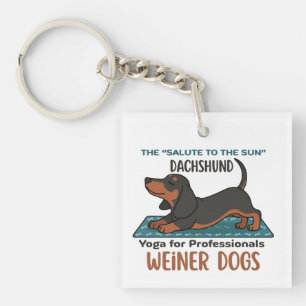 Llavero Funny dachshund doing the sun salutation (yoga)