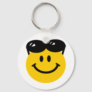 Llavero Gafas de sol encaramadas encima de la cara