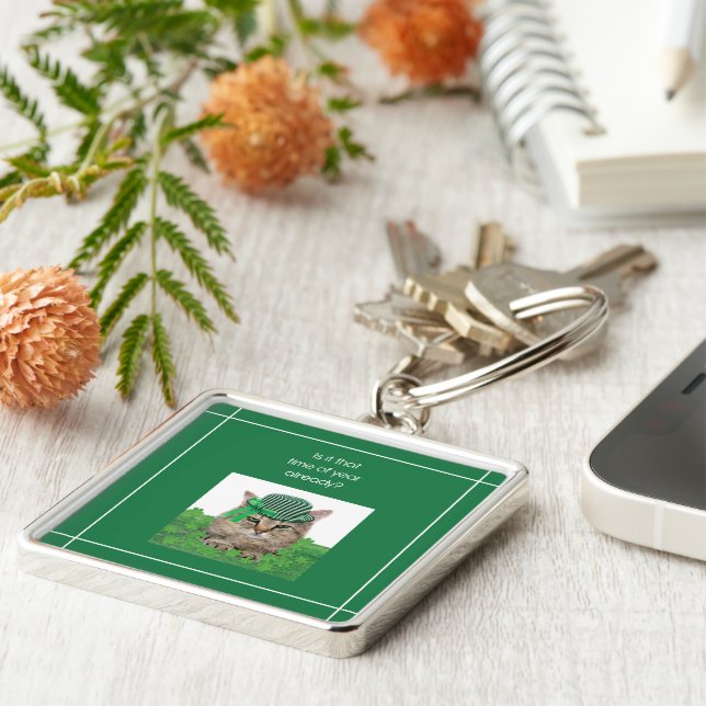 Llavero Gato gracioso en el Día de San Patricio (Lado)