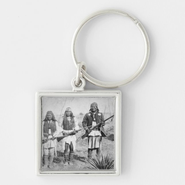 Llavero Geronimo y tres de sus guerreros de Apache, 1886 (Frente)