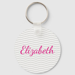 Llavero Glamorosa Sencillez Gris Chevron con nombre negrit