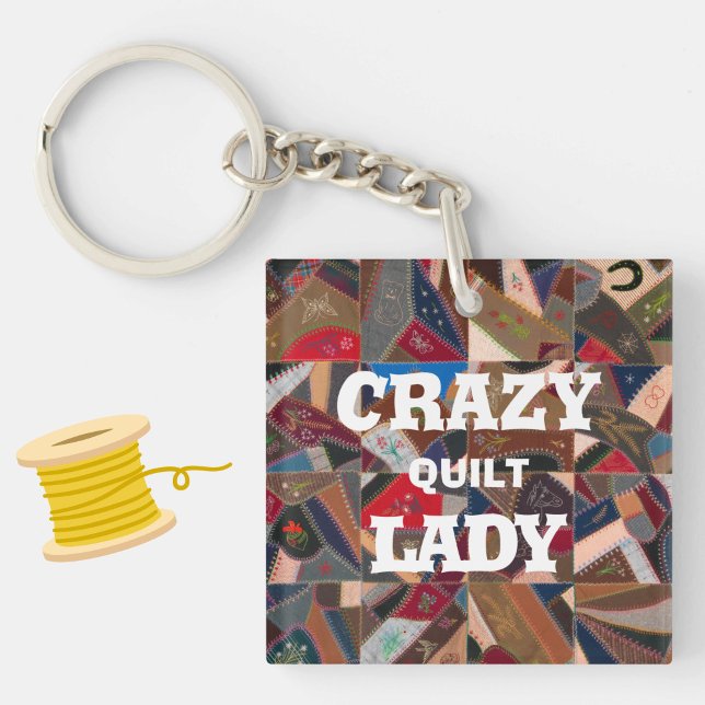 Llavero Graciosa "Crazy Quilt Lady" Vieja Parche Quilt (A fun, funny keychain for the quilter or sewer in your life!)