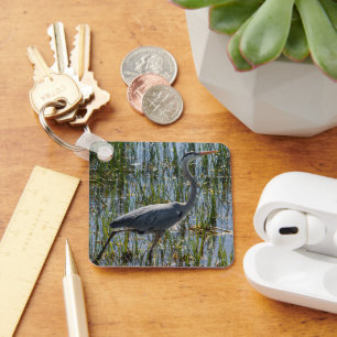 Llavero Gran Garza Azul en Marisma – Naturaleza Elegante