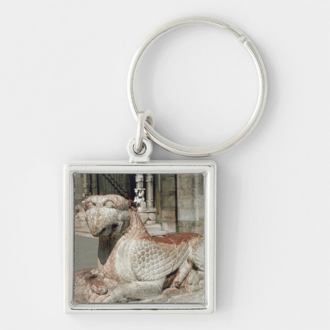 Llavero Grifo que miente en un plinth, mediados del siglo (Frente)