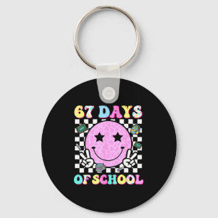 Llavero Groovy 67 Días De Colegio Cara Sonriente Profesor 