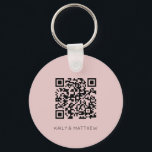 Llavero Guardar la fecha de la cadena de claves del Boda d<br><div class="desc">A tus amigos les va a encantar esto como una invitación boda para salvar la cita. Agregue el código QR del sitio web de su boda. Use esto para guardar la fecha, la invitación a la boda y rsvp. ¡Este chirrido llavero puede ser una invitación de boda! Siga actualizando el...</div>