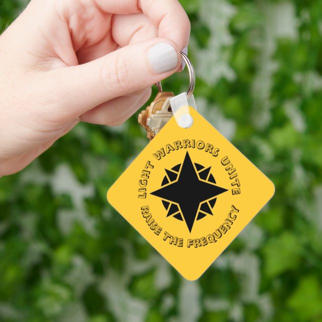 Llavero Guerreros de la Luz Dorada Uníos (Mano)