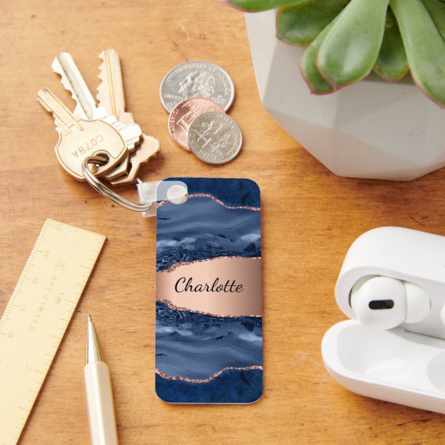 Llavero Guión de nombre dorado del rosa de mármol azul (Escritorio )