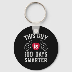 Llavero Guy Está 100 Días En La Escuela Más Inteligente