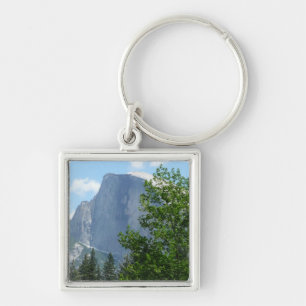 Llavero Half Dome en verano desde el Parque Nacional Yosem