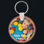 Llavero Happy Birthday Modern Simple Star Photo<br><div class="desc">Este diseño sencillo y moderno se compone de una tipografía de suero y añade una foto personalizado.</div>