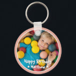 Llavero Happy Birthday Modern Simple Star Photo<br><div class="desc">Este diseño sencillo y moderno se compone de una tipografía de suero y añade una foto personalizado.</div>