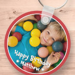 Llavero Happy Birthday Modern Simple Star Photo<br><div class="desc">Este diseño sencillo y moderno se compone de una tipografía de suero y añade una foto personalizado.</div>