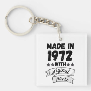 Llavero hecho en 1972 con partes originales,