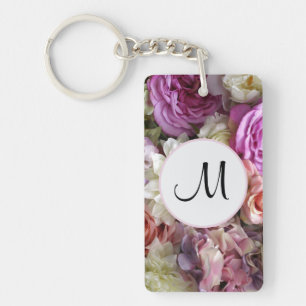 Llavero Hermosa inicial floral rosa personalizada