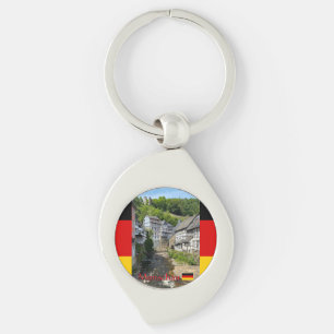 Llavero Hermoso pueblo alemán Monschau en verano viaje