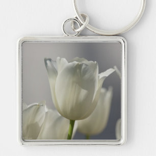 Llavero Hermosos Tulipanes Blancos de Primavera