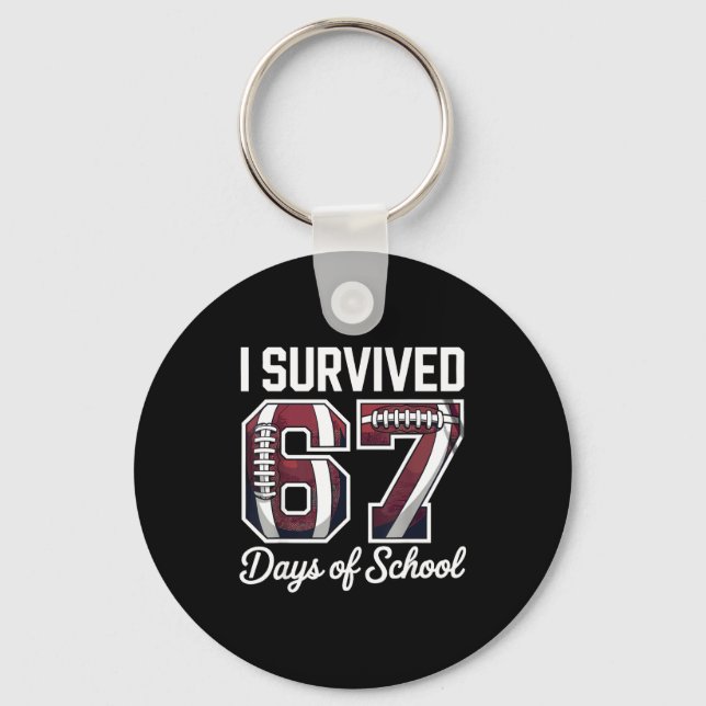 Llavero I Survived 67 Days Of School Funny Student Footbal (Anverso)