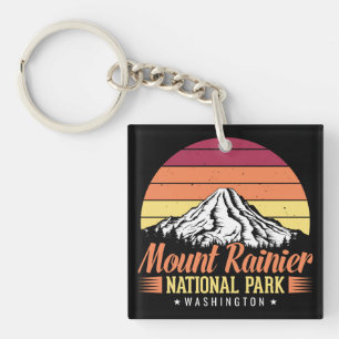 Llavero Ilustración del atardecer retro del Monte Rainier 