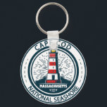 Llavero Insignia nacional de Cape Cod para Massachusetts<br><div class="desc">Ilustracion nacional de la costa de Cabo Cod en un círculo de insignias.</div>
