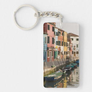 Llavero Italia, Burano. Casas coloridas alineadas