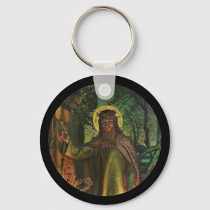 Llavero Jesús se para en la puerta y se arrodilla