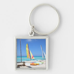 Llavero Kajaks, catamaranes y playa cubana del Kayaks 