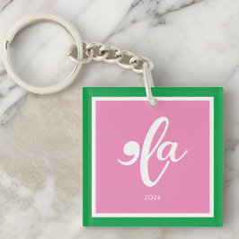 Llavero Kamala 2024, verde rosado, dice su nombre