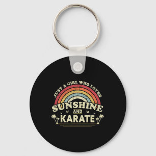 Llavero Karate Shirt. Sólo Un Chica Que Ama El Sol Y El K