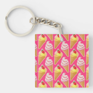 Llavero Kawaii pink pattern with strawberry ice cream 