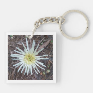 Llavero Keychain acrílico con una flor agradable