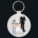 Llavero Keychain Boda Keepsake de Las Vegas<br><div class="desc">Boda en Las Vegas Keepsake Button Keychain desde la novia y el novio</div>