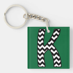 Llavero Keychain monograma personalizado: K: Chevrras blan