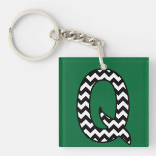 Llavero Keychain monograma personalizado: Q: Chevrras blan