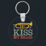 Llavero Kiss My Brass Funny Trumpet Player Puns<br><div class="desc">Funny trumpet player design for those playing brass musical instrument in a music band, orchestra or musical performance. Cool vintage retro Jazz music lover merchandise for musician and marching band member. Perfect for music teacher, orchestra fan and those who love to play trumpet. Great Christmas gift and birthday present for...</div>