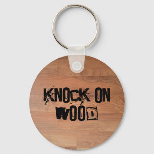 Llavero Knock on Wood Keychain