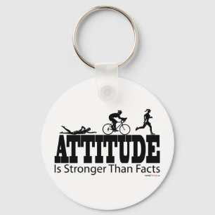 Llavero La actitud es más fuerte que hechos