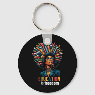 Llavero La educación es libertad Mes de la historia negra