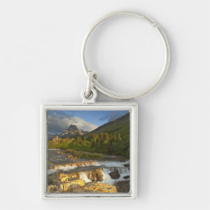Llavero La luz de la mañana saluda a Swiftcurrent Falls en