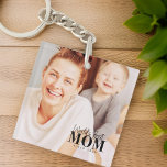 Llavero La mejor madre del mundo desde la moderna foto de<br><div class="desc">Este diseño sencillo y moderno se compone de una tipografía sans serif y juguetona cursiva y agrega una foto personalizado.</div>