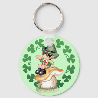 Llavero Leprechaun en un hongo