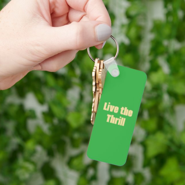 Llavero Live the Thrill Acrylic Keychain (Mano)