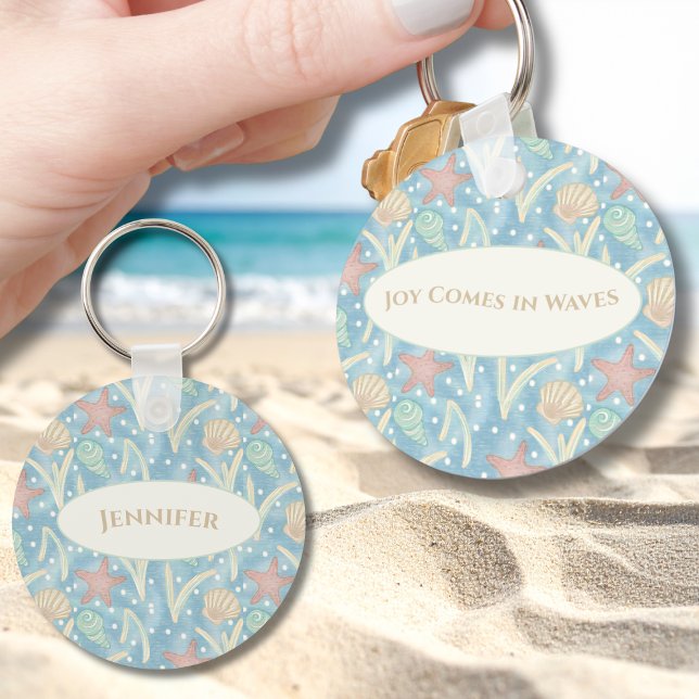 Llavero Llaverero personalizado de playa boho – Estrellas  (Personalized Boho Beach Joy Comes in Waves Keychain – Starfish & Shells Coastal Design)