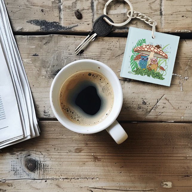 Llavero Lluvia en hongos de la familia Cute Owl (Subido por el creador)