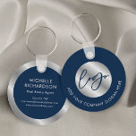 Llavero Logotipo de negocio del Agente de propiedades nava<br><div class="desc">Promueve tu negocio con este diseño de cadena de claves personalizado en azul marino y plata. Con espacio para el logo y lema de su empresa en la parte delantera con su nombre, título de trabajo, detalles de contacto y sitio web en la parte posterior. El fondo azul oscuro combinado...</div>