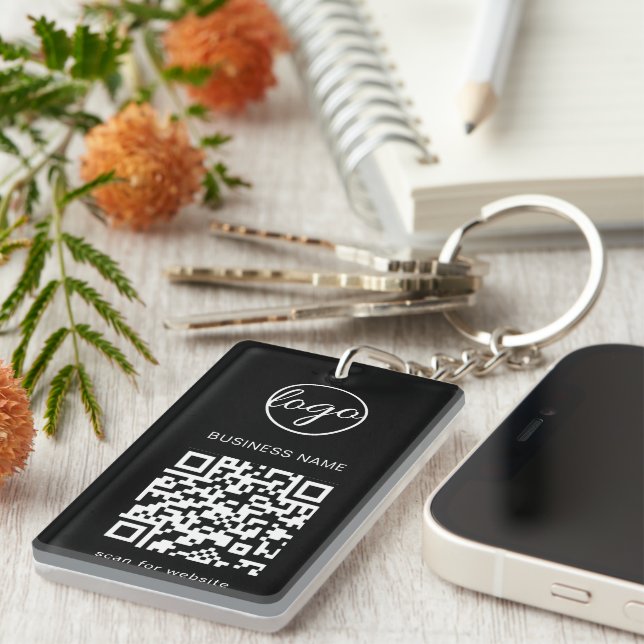 Llavero Logotipo de negocio simple Código QR negro (Frente Derecha)