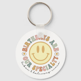 Llavero Los cumpleaños son nuestra especialidad, regalo de