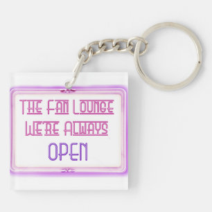 Llavero Lounge Keychain fuera de la sala del restaurante r